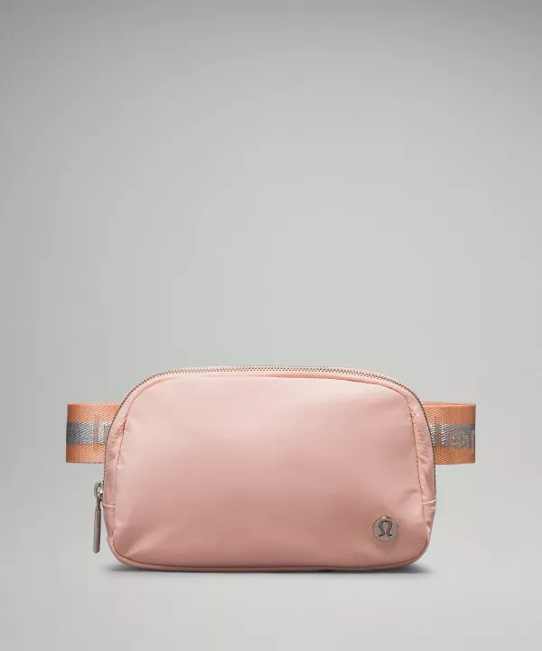 Everywhere Belt Bag